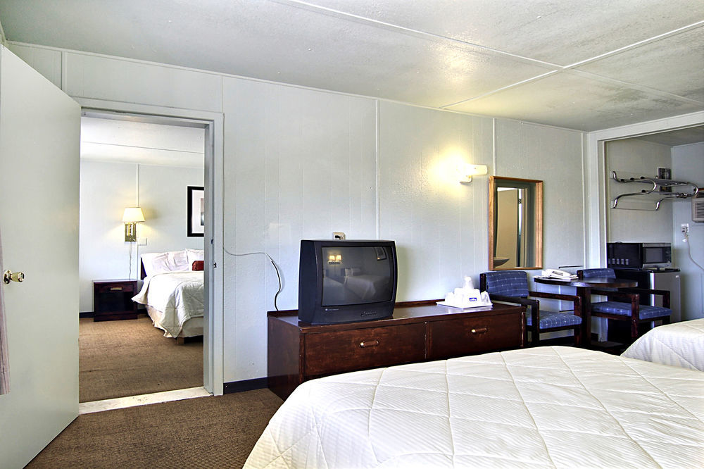 Route 66 Inn Of Santa Rosa, Nm Extérieur photo